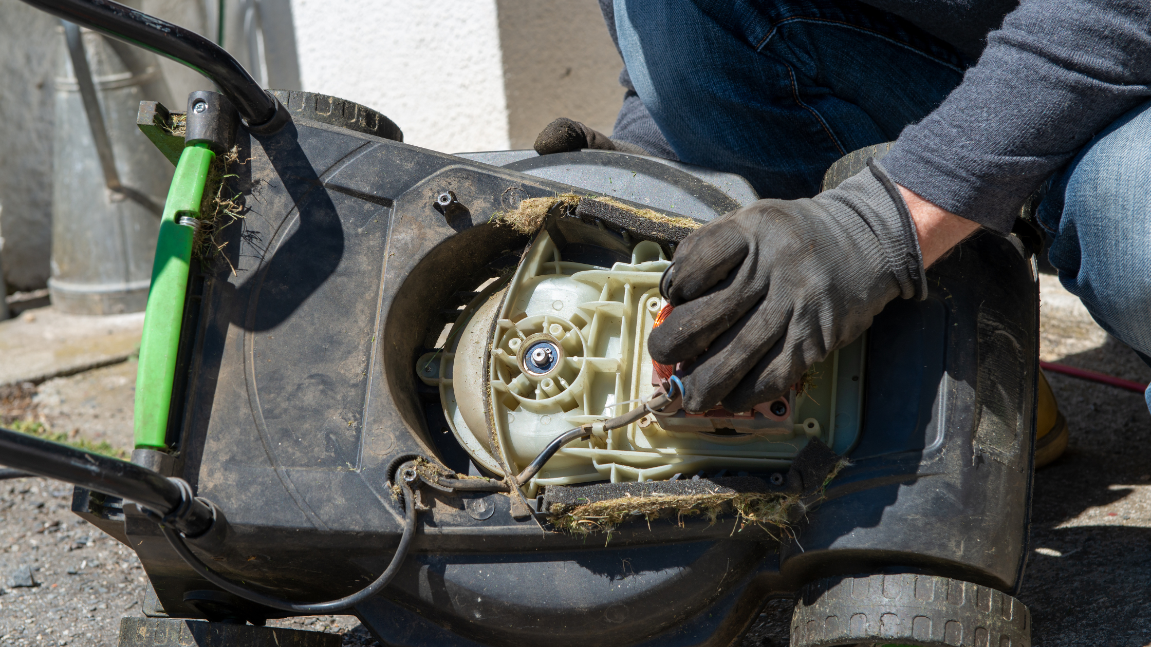 How to Extend the Life of Your Lawn Mower